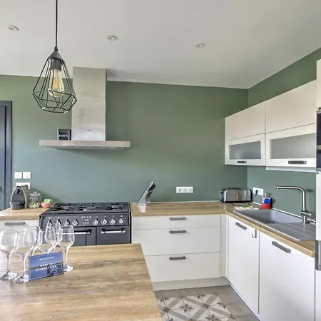 Ferienhaus Palmyra - Piscine Privee